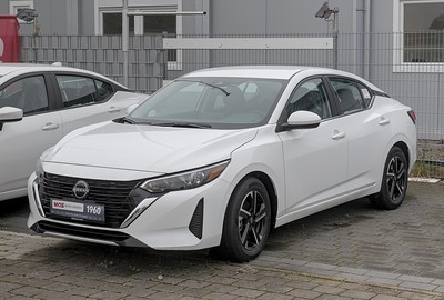 ​Выпуск Nissan Tiida в России приостановлен, Nissan Sentra – прекращён