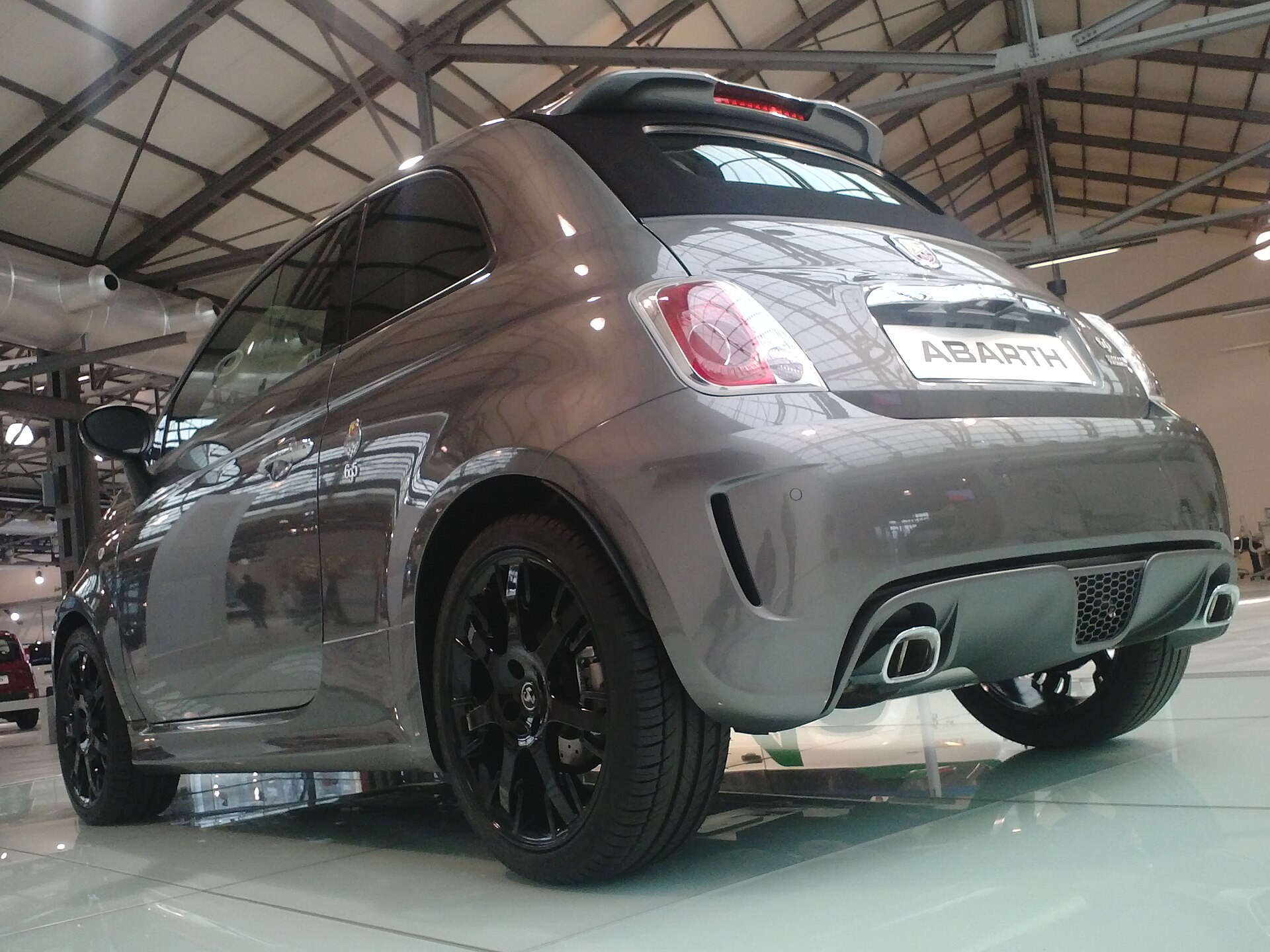 Fiat и Abarth отдали дань уважения брэнду Maserati